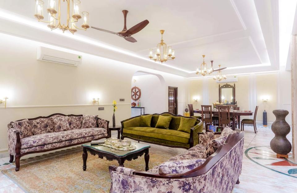 Luxury Living Space at Rang Mahal - amã Stays & Trails