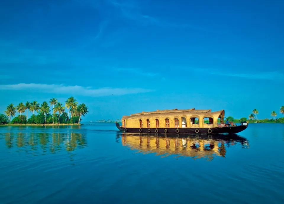 Houseboat Cruising - Experiences In Alappuzha, amã Stays & Trails 