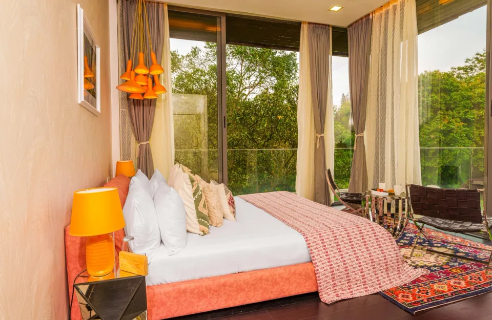 Stunning Bedroom At Villa Seven - Private Stay in Lonavala