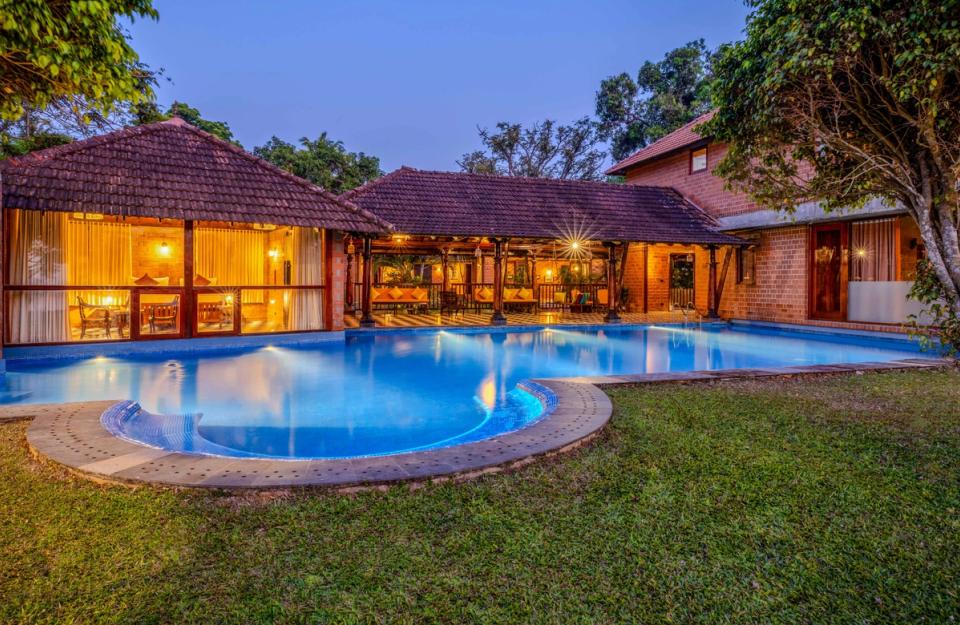 Pool Villa in Kumarakom - Lily Pad, amã Stays & Trails