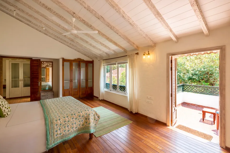 Stunning Bedroom at Chikoo Villa, Goa -  amã Stays & Trails