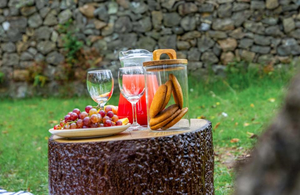 Exclusive Picnic Experience at Sneh Villa in Kodaikanal - amã Stays & Trails