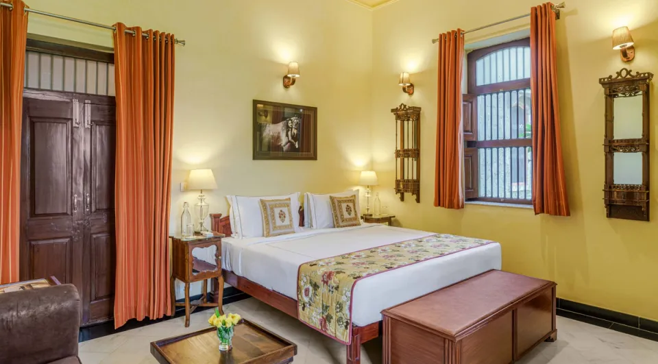 Luxury Bedroom at Abhay Manor, Udaipur - amã Stays & Trails 