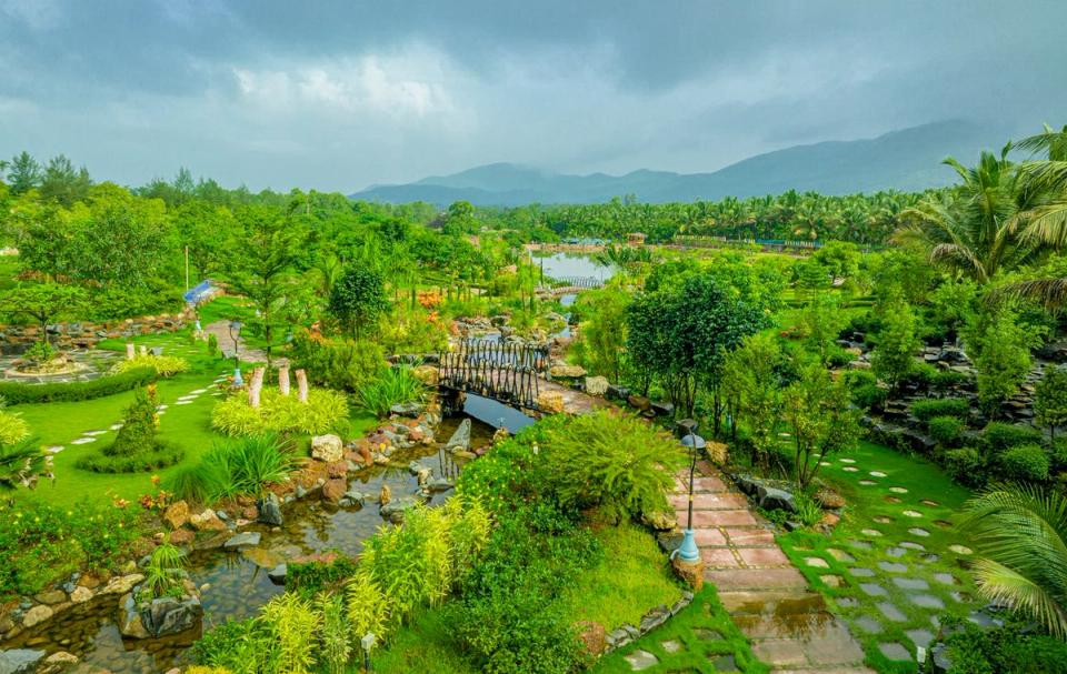 Outdoor Garden Area At Eden Farms Sapphire, Goa- amã Stays & Trails