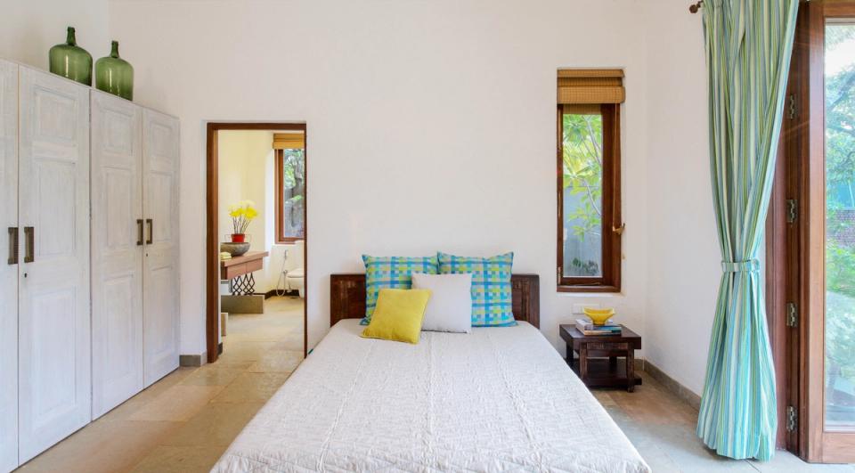 Luxury Bedroom at The Mango House - Accommodation in Alibaug