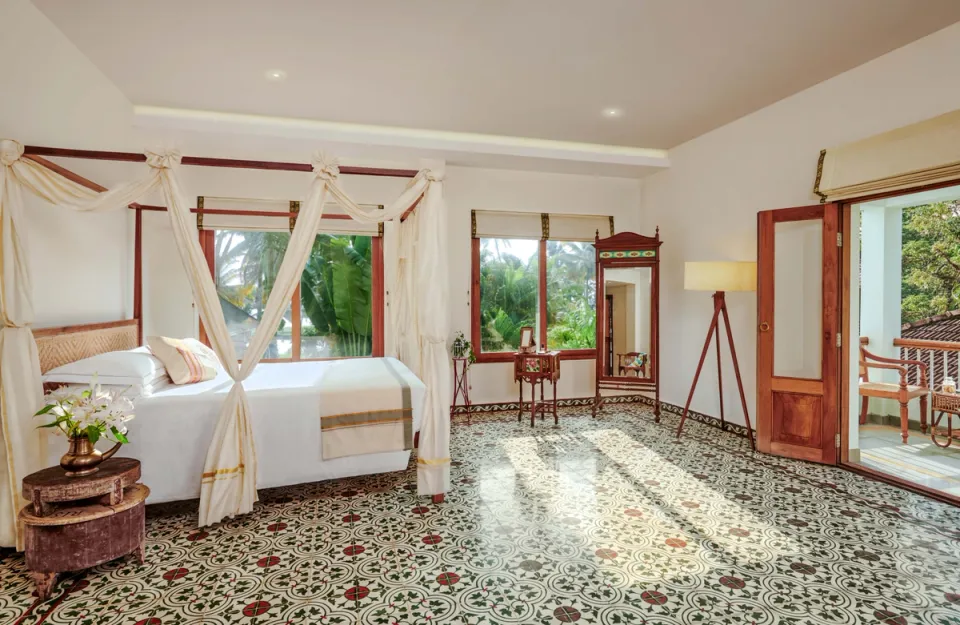 Luxury Bedroom at Pathiramanal Villa - 6 Bedroom Villa In Alappuzha