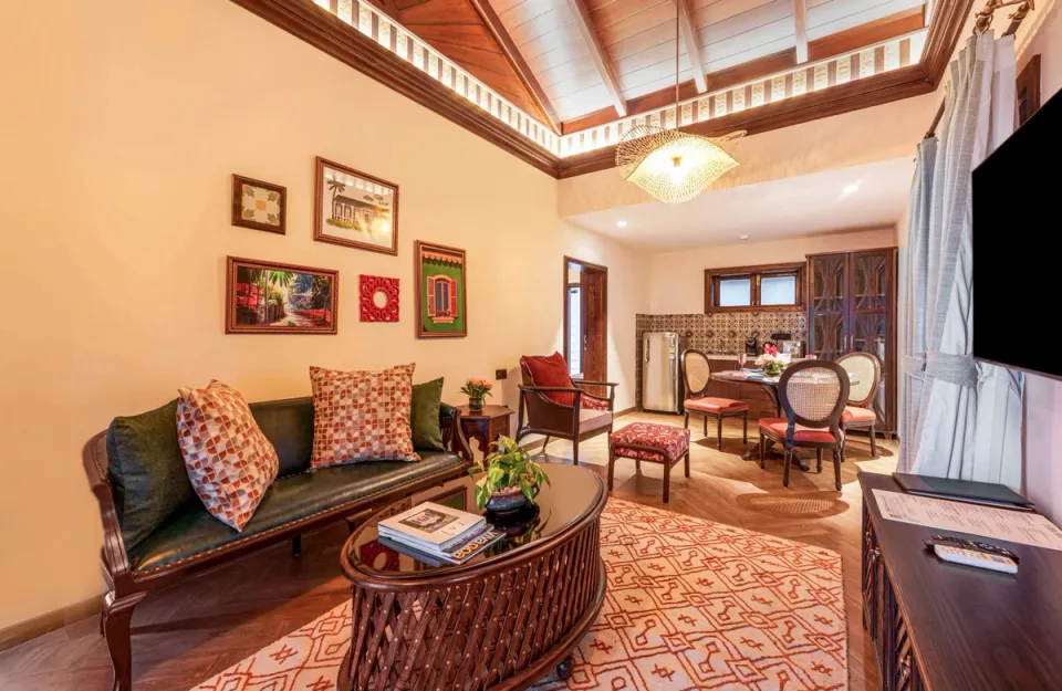 Luxury Living Space At Aguada Serenity Villa - Homestay in Goa