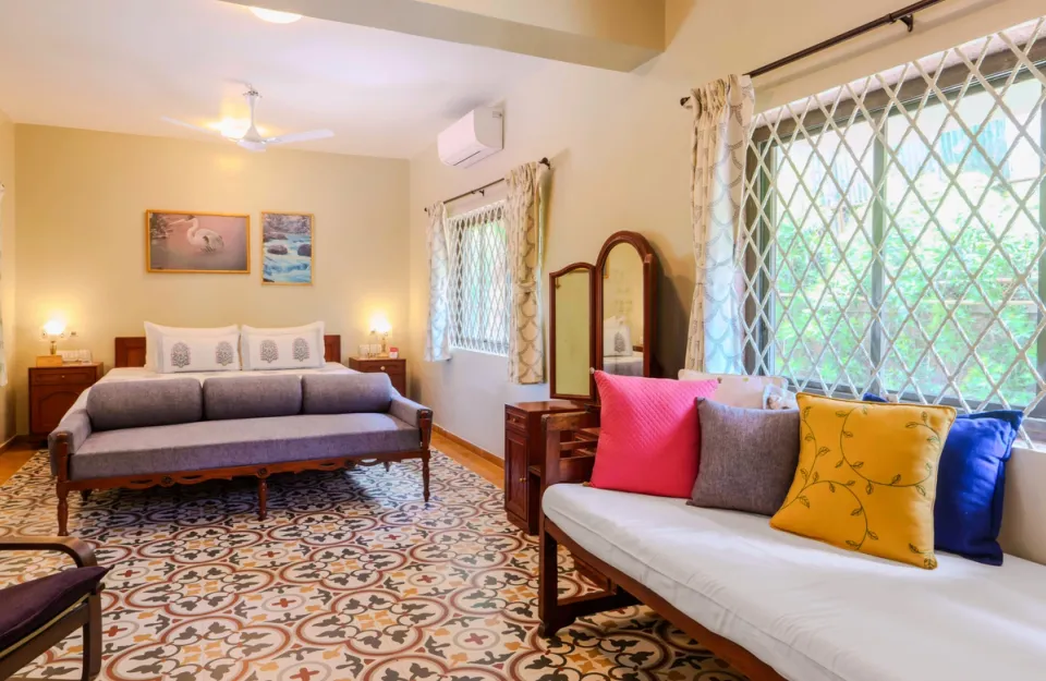 Luxury Bedroom at Dulwich Terrace - Villa in Panchgani