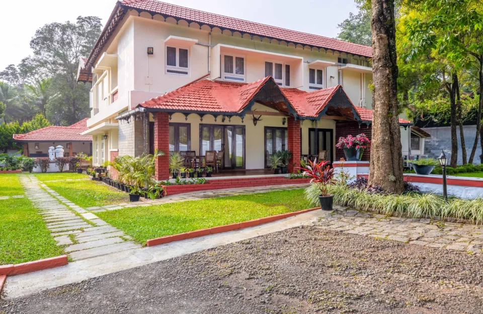 Luxury Stay in Coorg - Skanda, amã Stays & Trails 