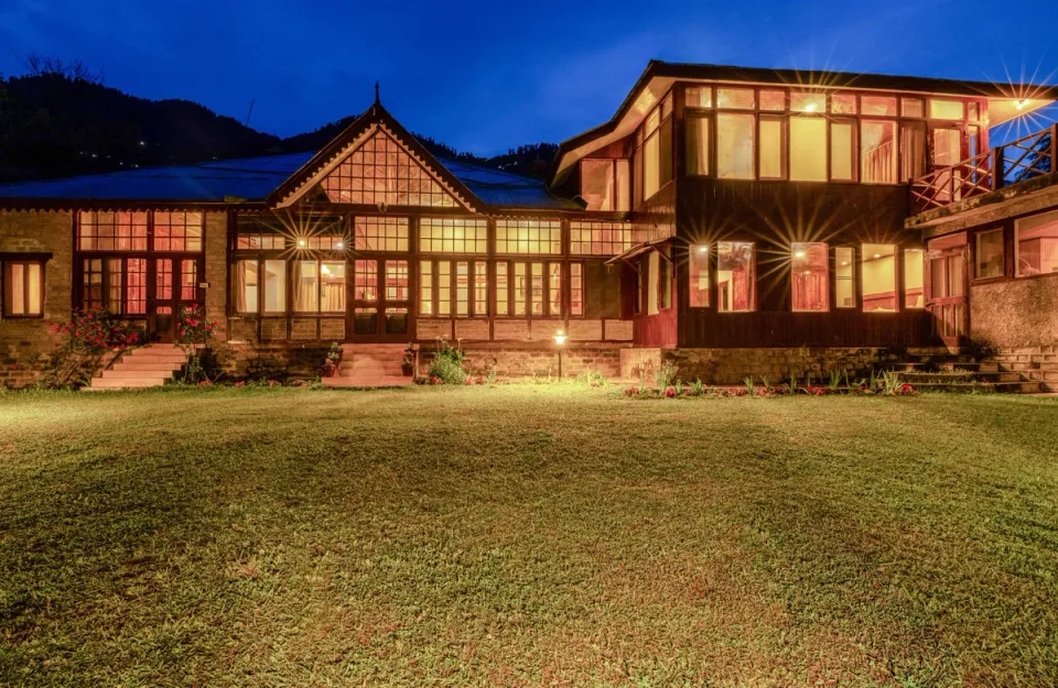 Private Villa in Manali - Ramgarh Heritage Villa