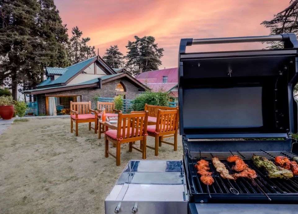 Garden Barbecue Experiences At Ballyhack Cottage, Shimla - amã Stays & Trails 