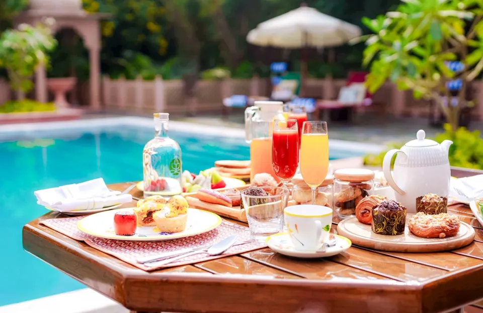 Breakfast in The Garden - Unique Experiences at Rang Mahal