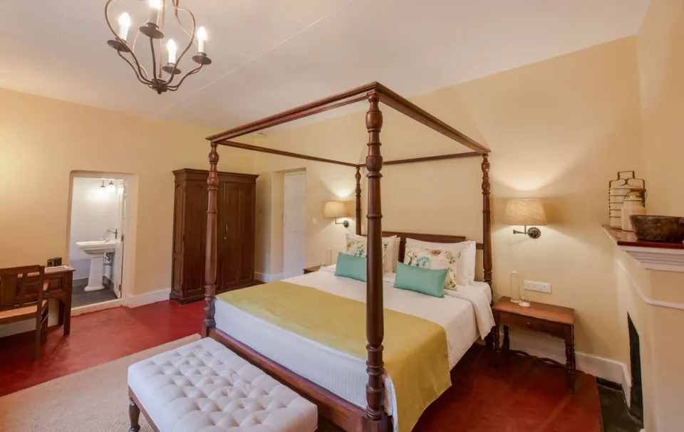 Luxury Bedroom at Parvathy Bungalow, Munnar