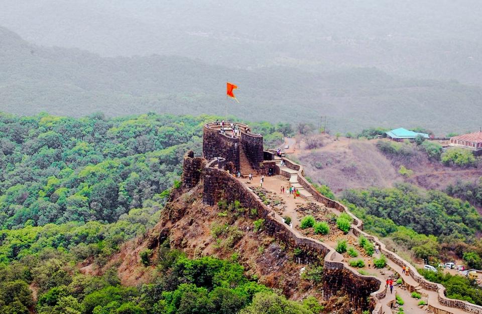 Trekking to Pratapgad Fort - Activities To Do in Mahabaleshwar, amã Stays & Trails