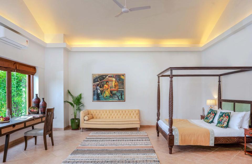 Spacious Bedroom at Nine Plams - Accommodation in Alibaug 