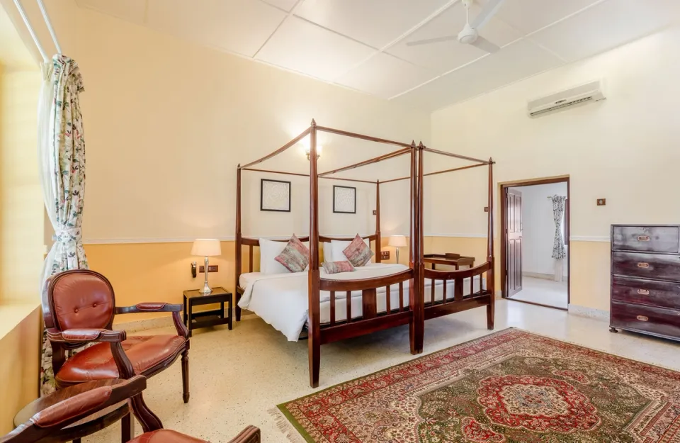 Elegant Bedroom Space at Woshully Bungalow, Coorg - amã Stays & Trails 