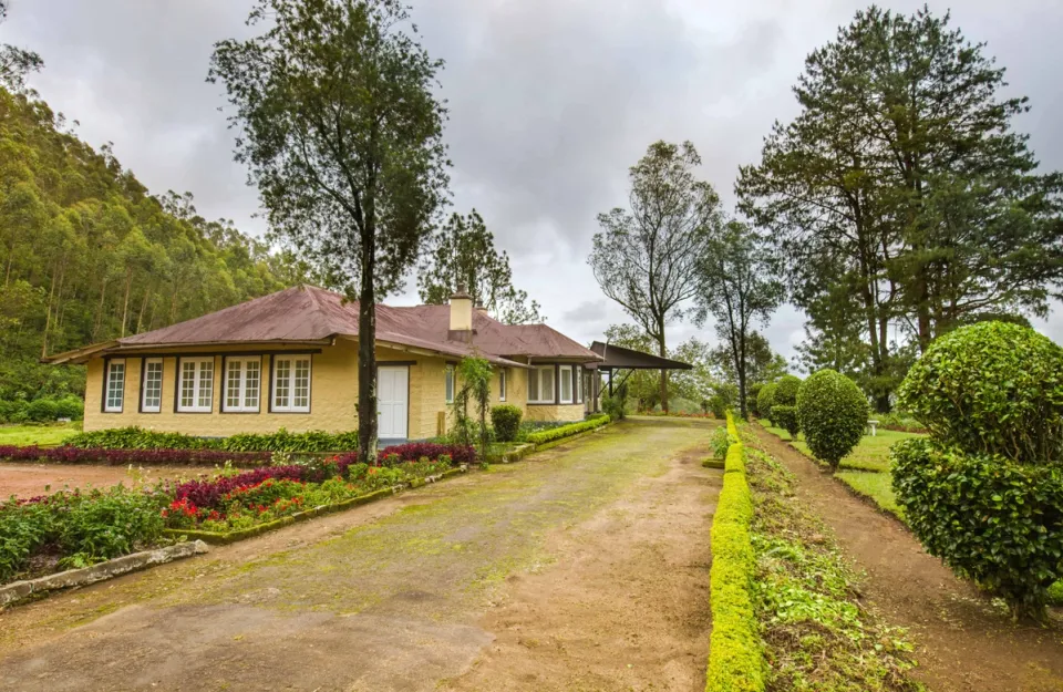 Luxury Bungalow In Munnar - Parvathy Bungalow, amã Stays & Trails 