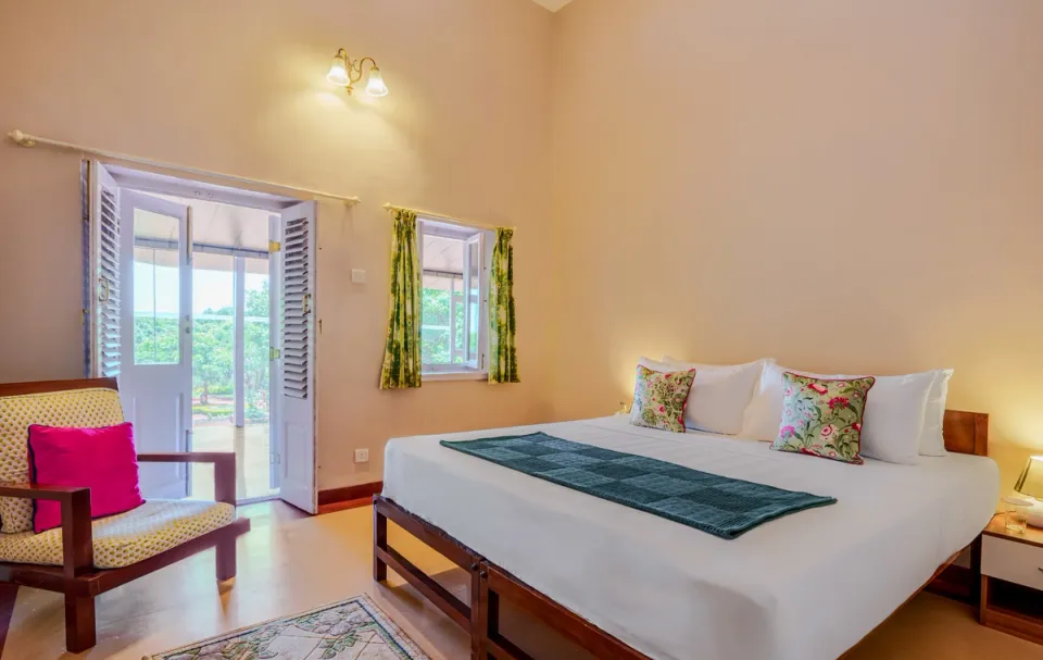 Luxury Bedroom at Dingley Dell - Private Villa in Mahabaleshwar