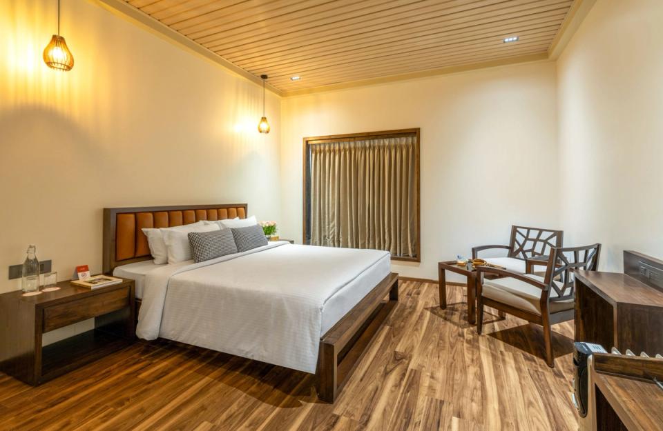 Elegant Bedroom at Sneh Villa - 4 Bedroom Bungalow in Kodaikanal