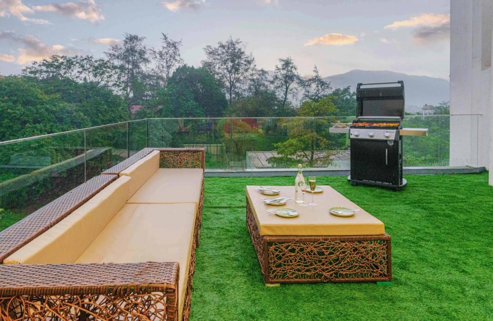 Outdoor Meals - Experiences At Villa Seven, Lonavala