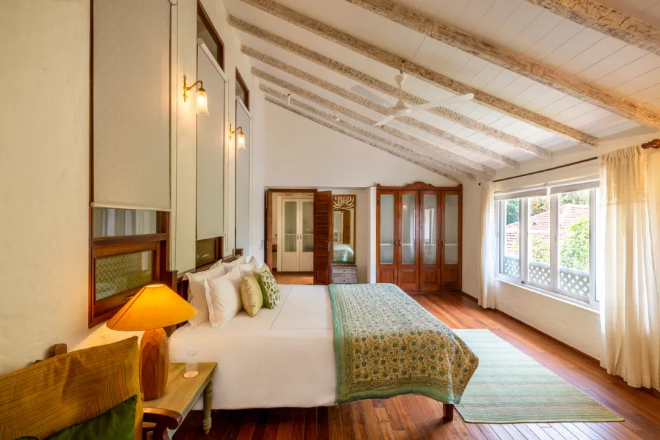 Luxury Bedroom at Chikoo Villa - Goa Homestay