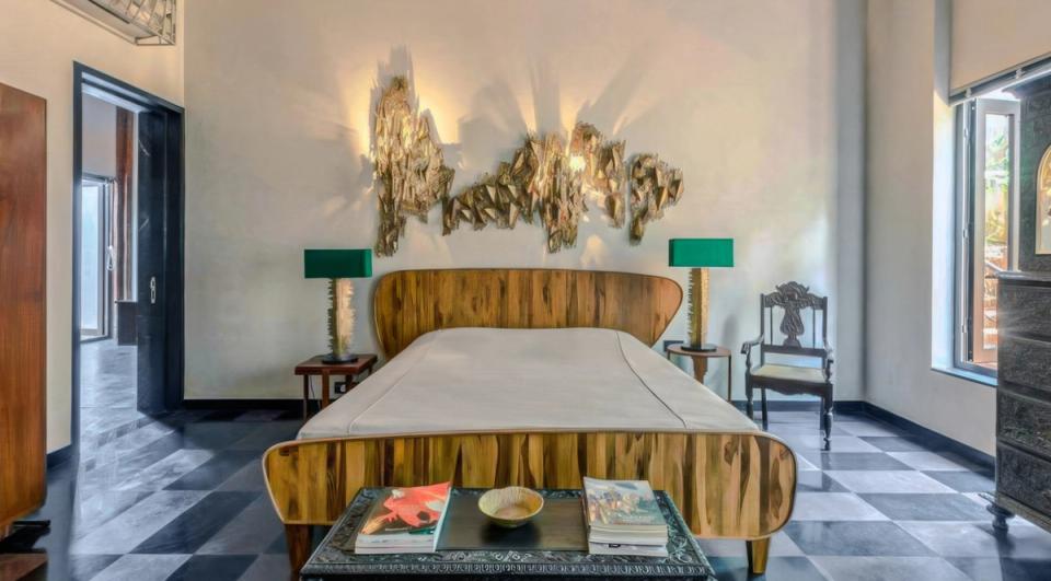 Luxury Bedroom at Moira By The Church - Bungalow in Goa