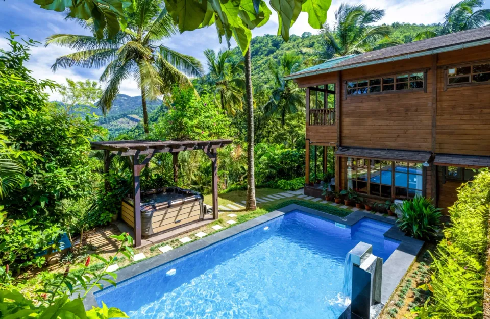 Amazing Swimming Pool At Heliconia Villa, Wayanad