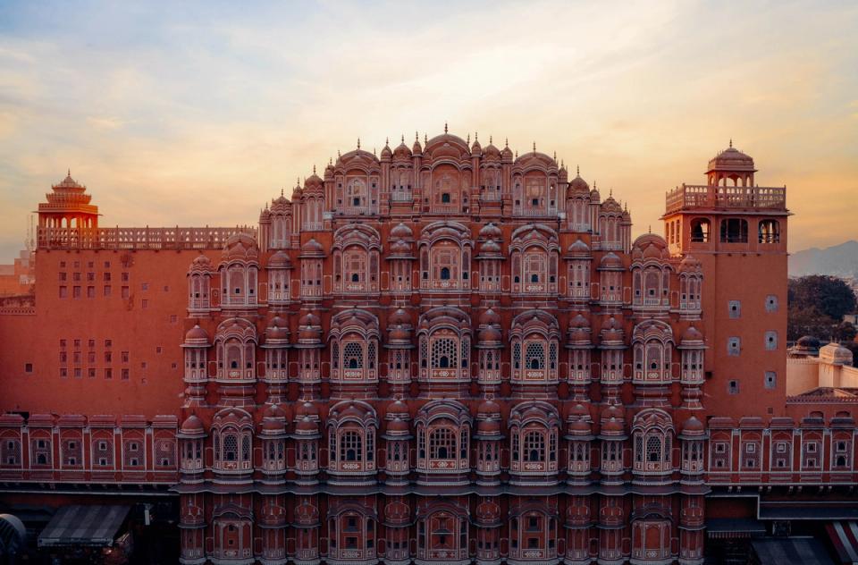 Visit To Hawa Mahal - Places To Visit In Jaipur, amã Stays & Trails