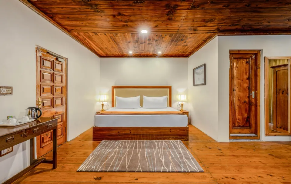 Luxury Bedroom at Ramgarh Heritage Villa, Manali