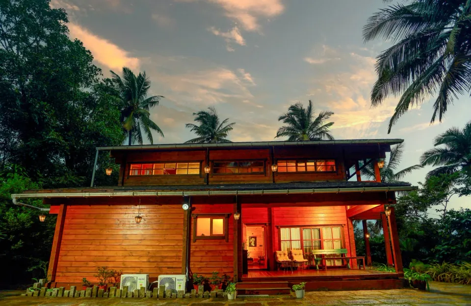 Heliconia Villa - Private Stay in Wayanad, amã Stays & Trails