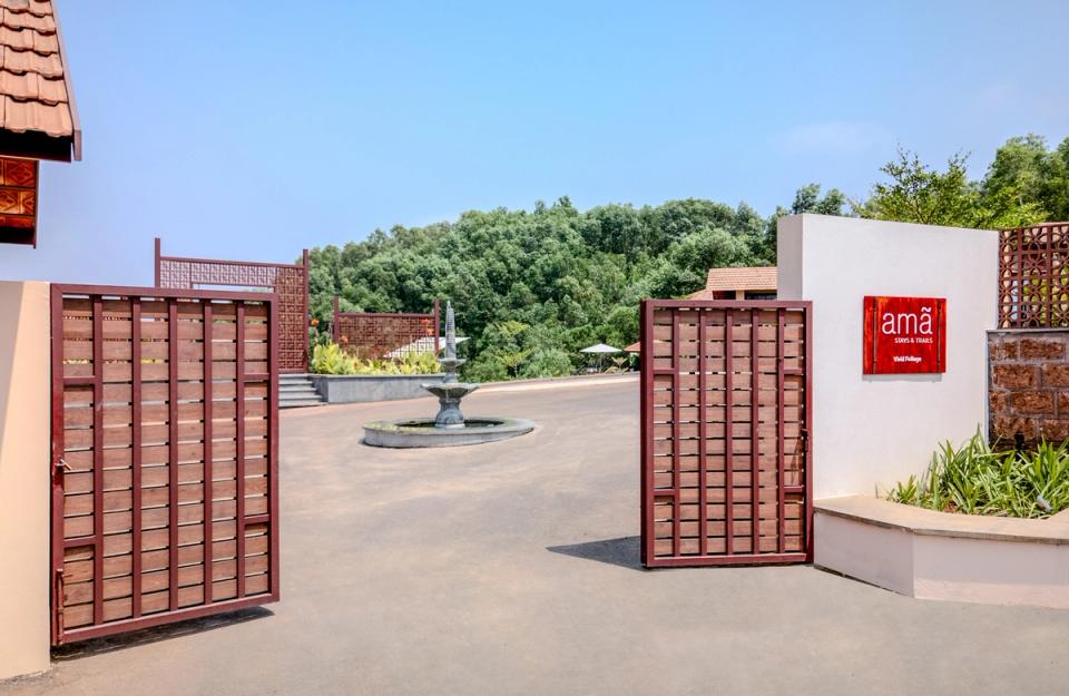 Entrance of Vivid Foliage, Kasargod - amã Stays & Trails