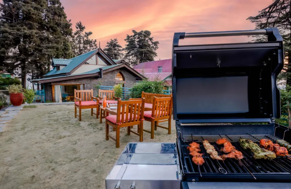 Garden Barbecue - Unique Experiences At Ballyhack Cottage, Shimla