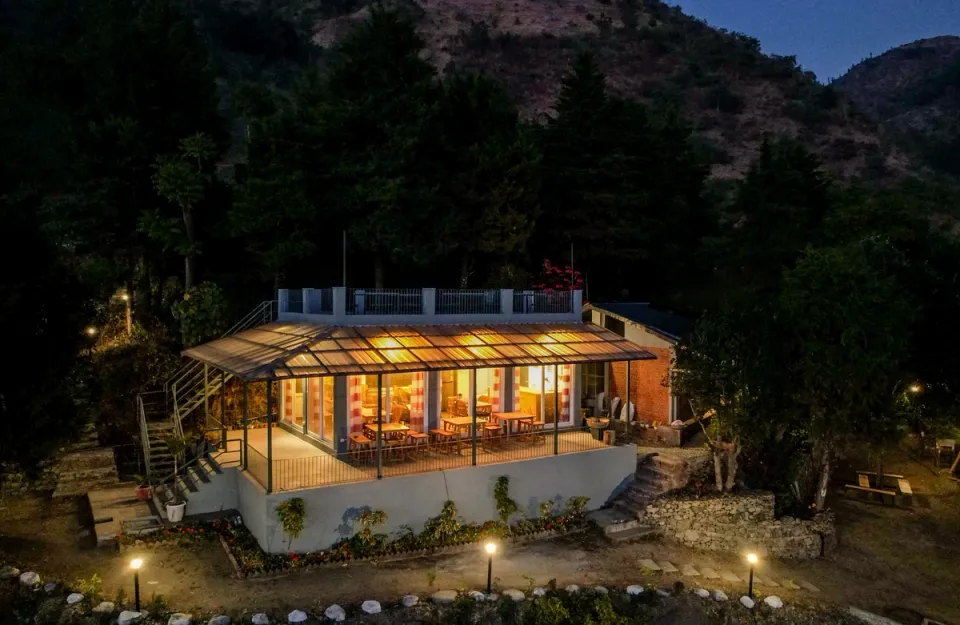 Luxury Villa in Naukuchiatal - Godhuli Bhimal