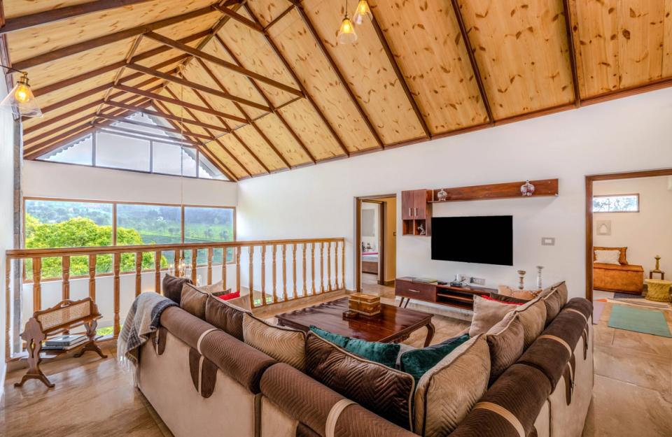 Spacious Living Space at Werifesteria, amã Stays & Trails 