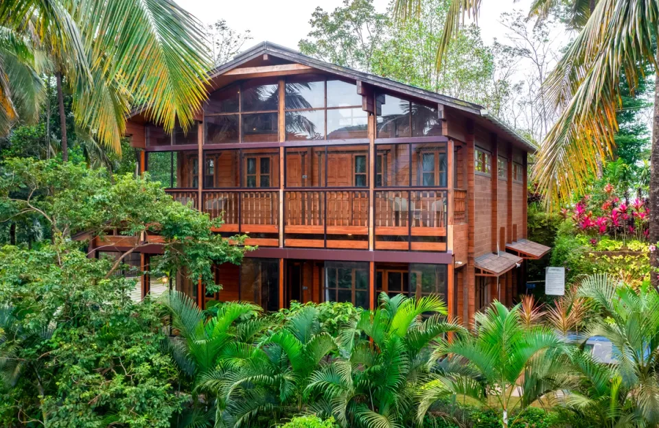 Private Bungalow in Wayanad - Heliconia Villa, amã Stays & Trails