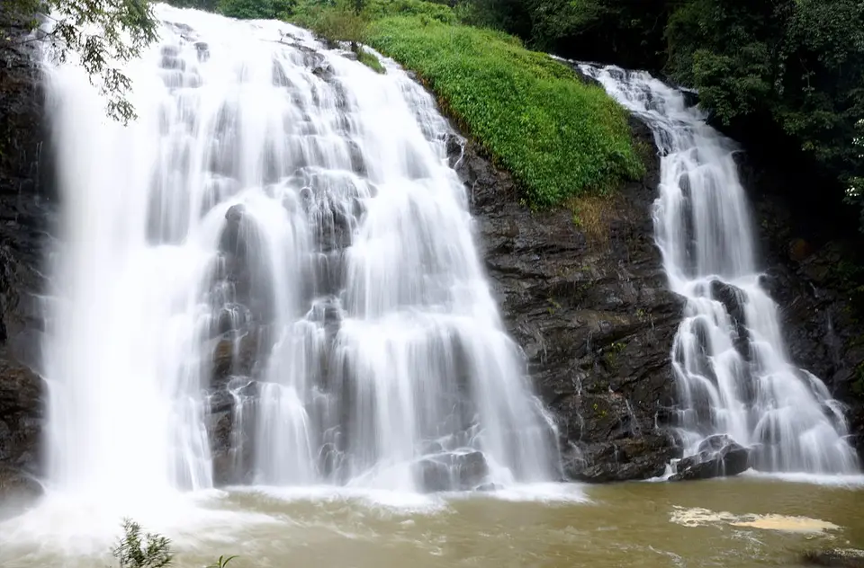 Irpu and Abbey Falls