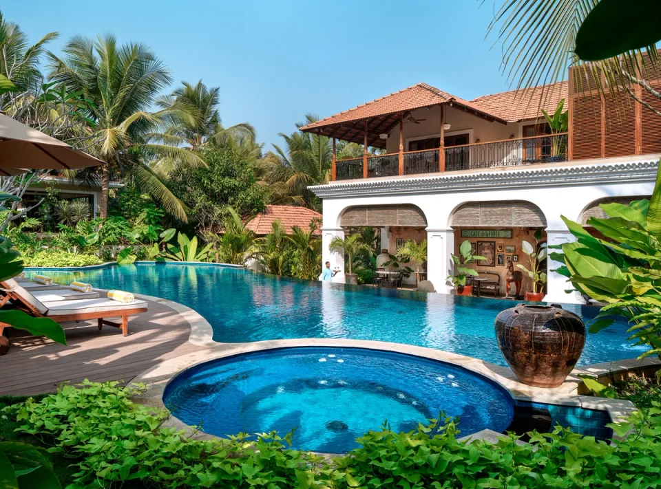 Pool Villa in Goa - Hacienda De Bastora, amã Stays & Trails