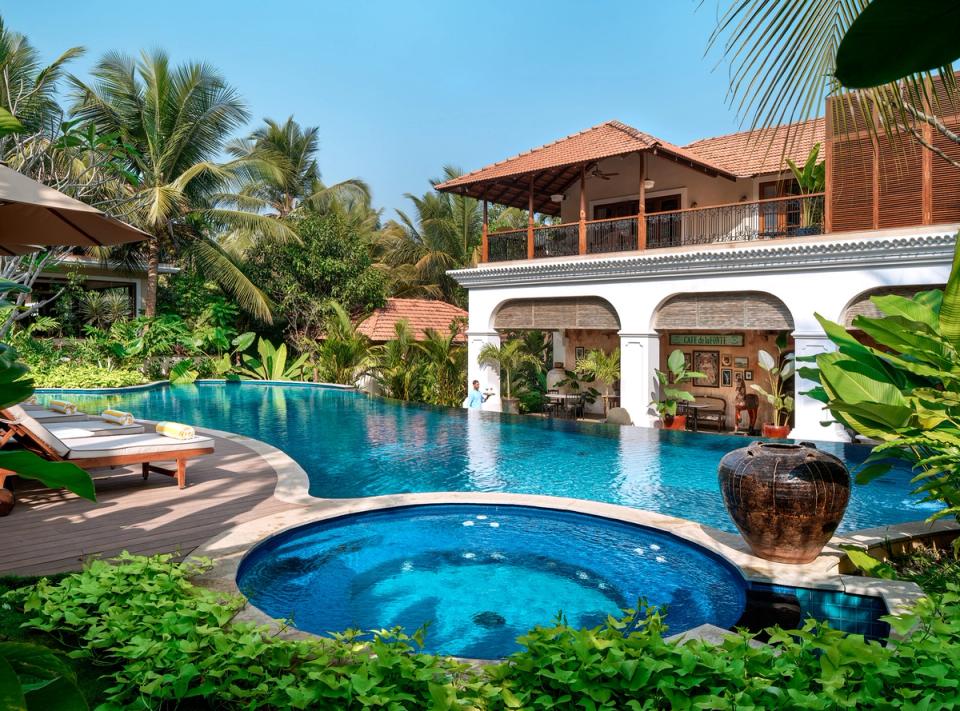 Pool Villa in Goa - Hacienda De Bastora, amã Stays & Trails