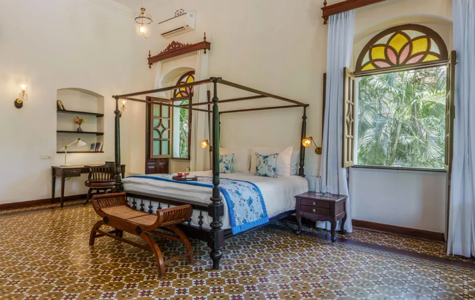 Elegant Bedroom At Palmeira De Saligao - Stay in Goa