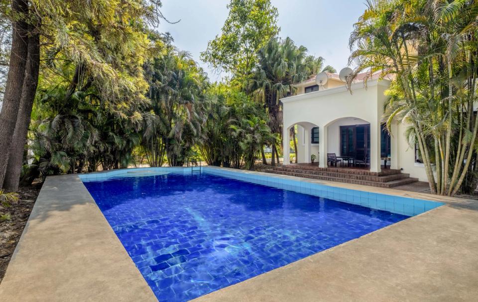 Swimming Pool at Citrus County - Homestay in Hoshiarpur