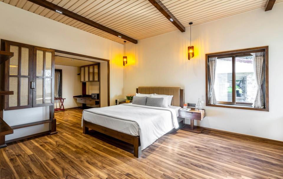 Spacious Bedroom at Sneh Villa - Luxury Villa in Kodaikanal