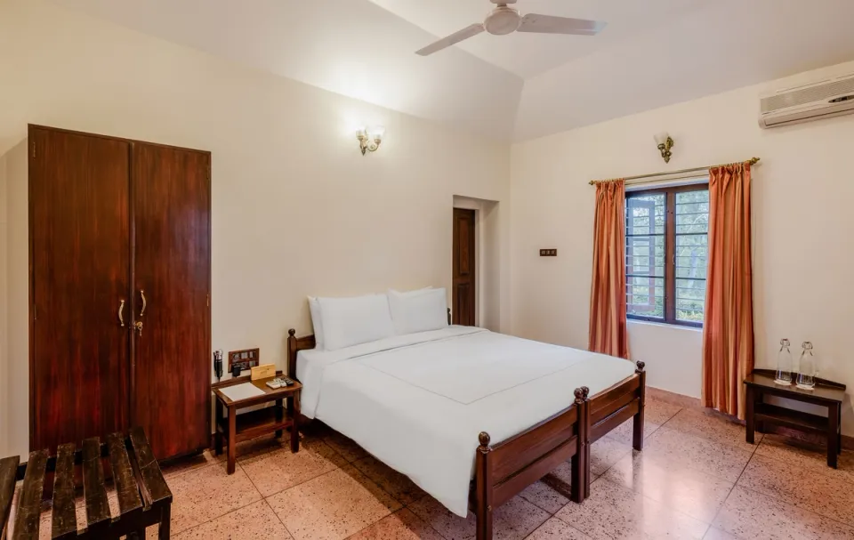 Luxury Bedroom at Surgi Bungalow, Coorg