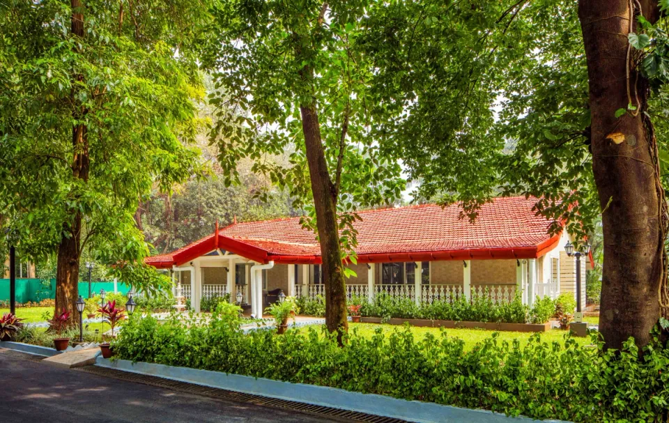 Private Bungalow in Lonavala - Sluice House, Lonavala - amã Stays & Trails 