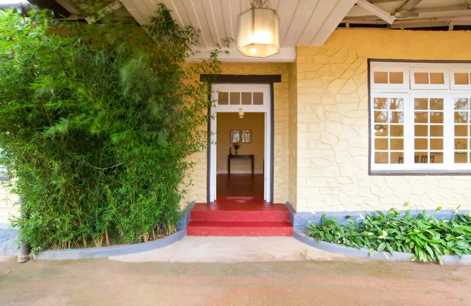 Entrance of Sevenmallay Bungalow - Homestay In Munnar