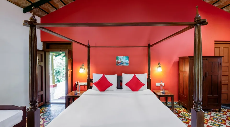 Spacious Bedroom at Rare Earth Estate - Accommodation in Coorg