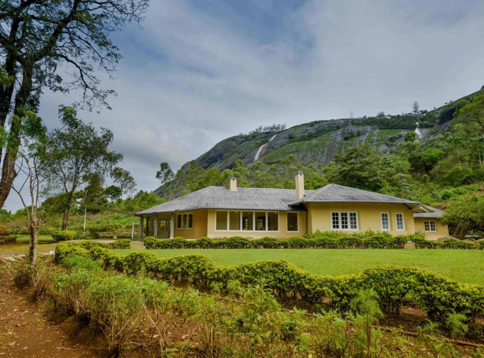 Homestay In Munnar - Kadalaar Bungalow, amã Stays & Trails 