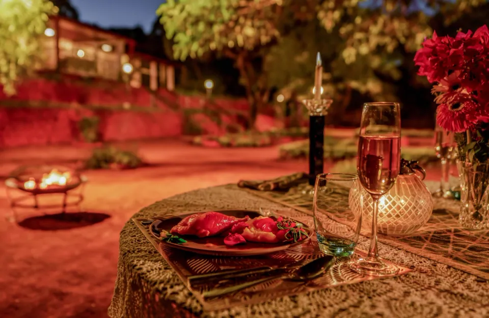 Outdoor Dining Experience at Dingley Dell, Mahabaleshwar