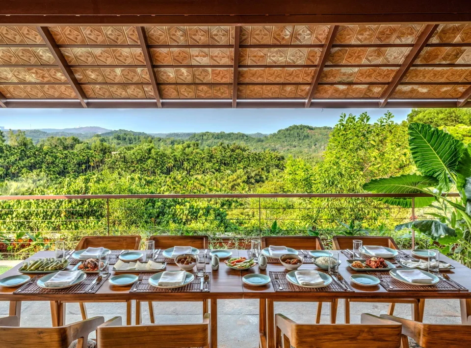 Outdoor Dining Space at Vivid Foliage, Kasargod - amã Stays & Trails