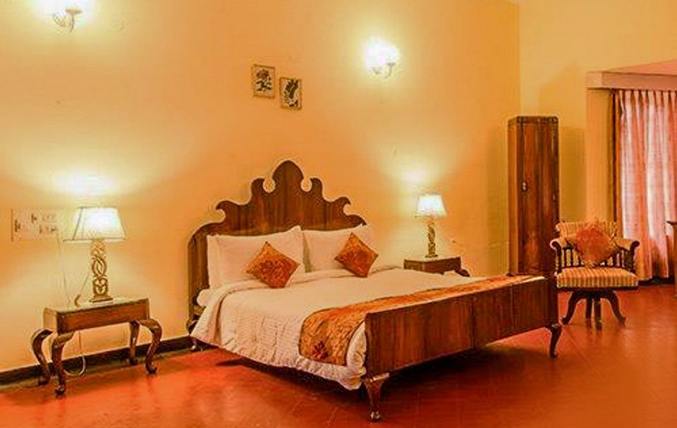 Spacious Bedroom at Arabidacool Bungalow, Chikmagalur - amã Stays & Trails