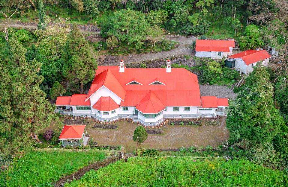 Private Stay in Kurseong - Wayside Villa, amã Stays & Trails